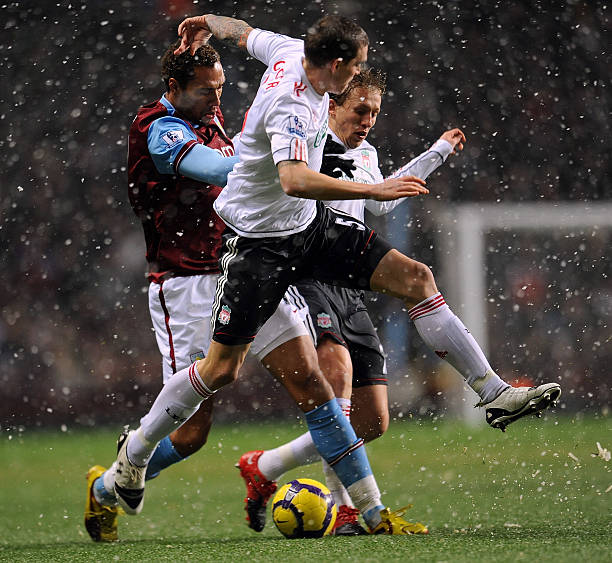 巴塞罗那等 巴塞罗那等